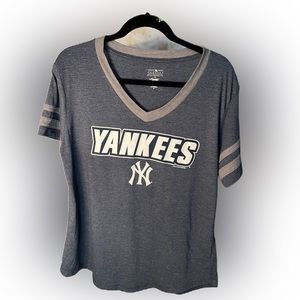 Yankees shirt XL